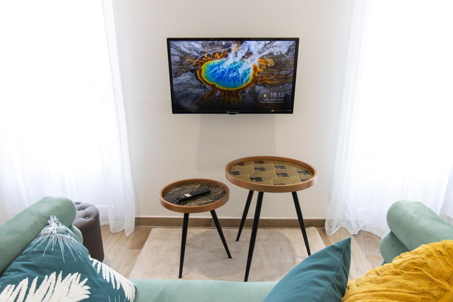Elegant Studio Climatise 'Alma 2' - Coeur De Beziers - Wifi Fibre - Netflix Bagian luar foto