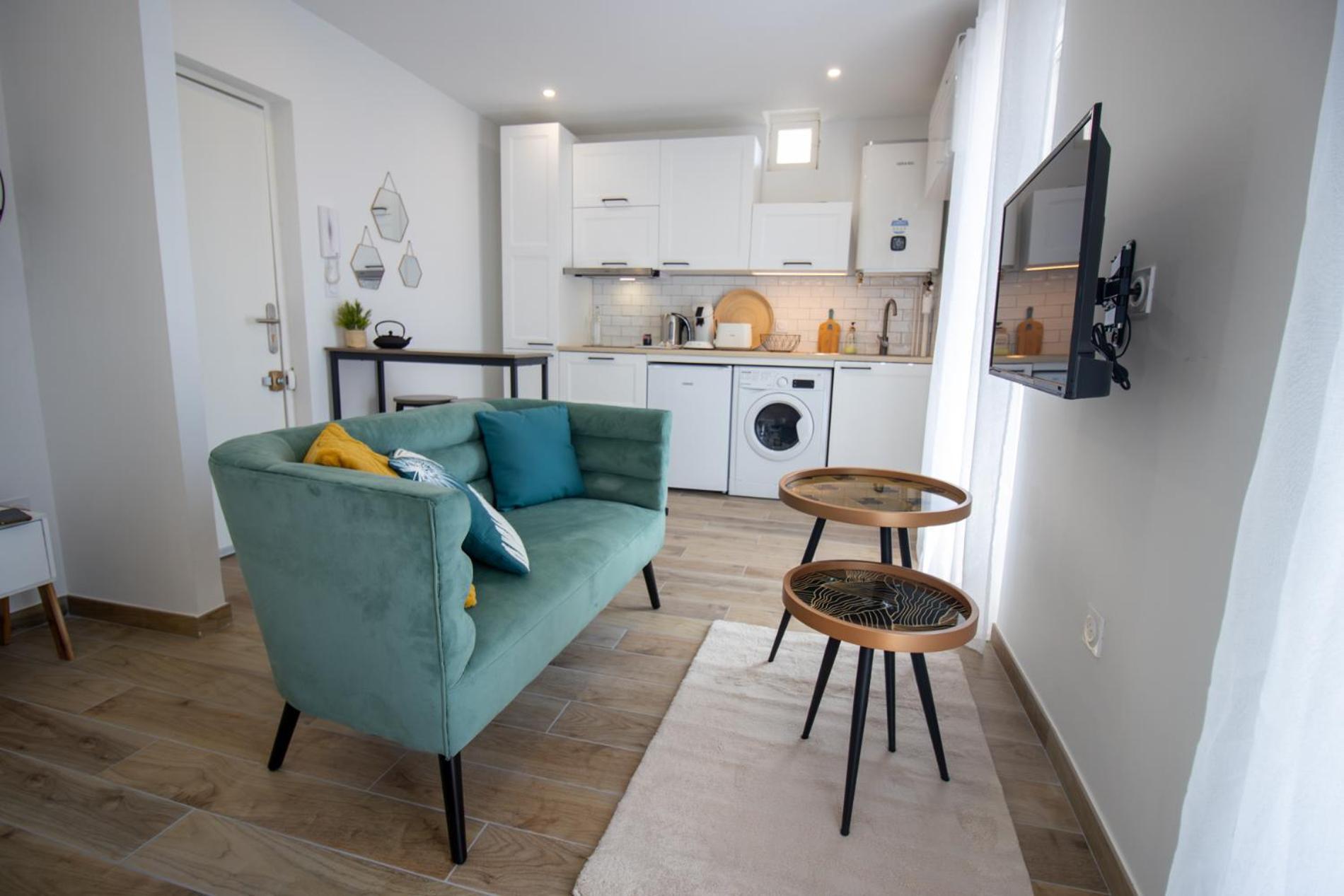 Elegant Studio Climatise 'Alma 2' - Coeur De Beziers - Wifi Fibre - Netflix Bagian luar foto